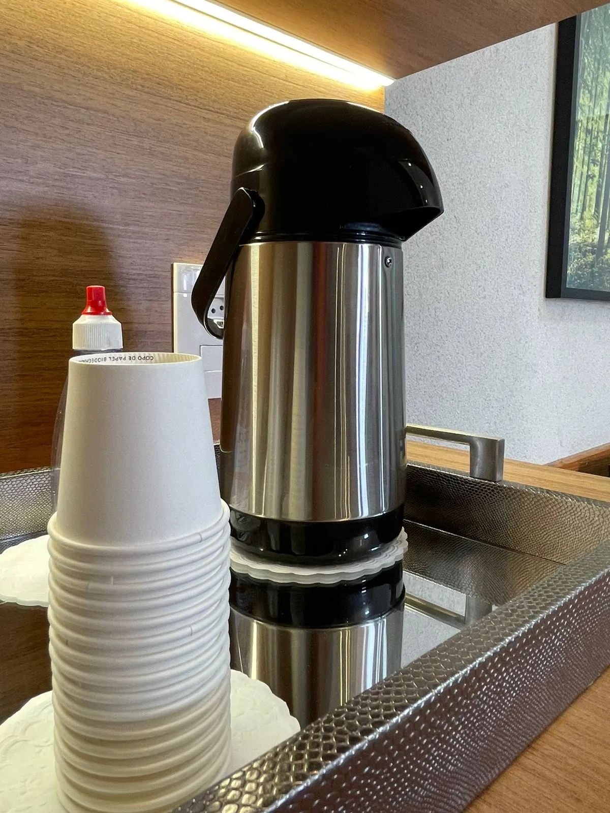 Café gratuito para os clientes